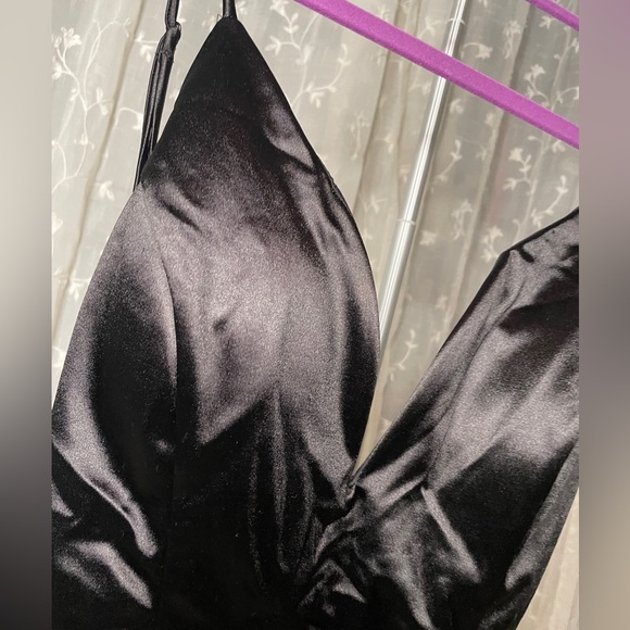 LOWWW Back Satin Mini Dress 。˚🐈⬛.𖥔 ݁ ˖ - Picture 3 of 6